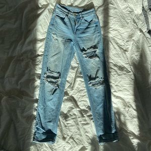 American eagle mom straight jean